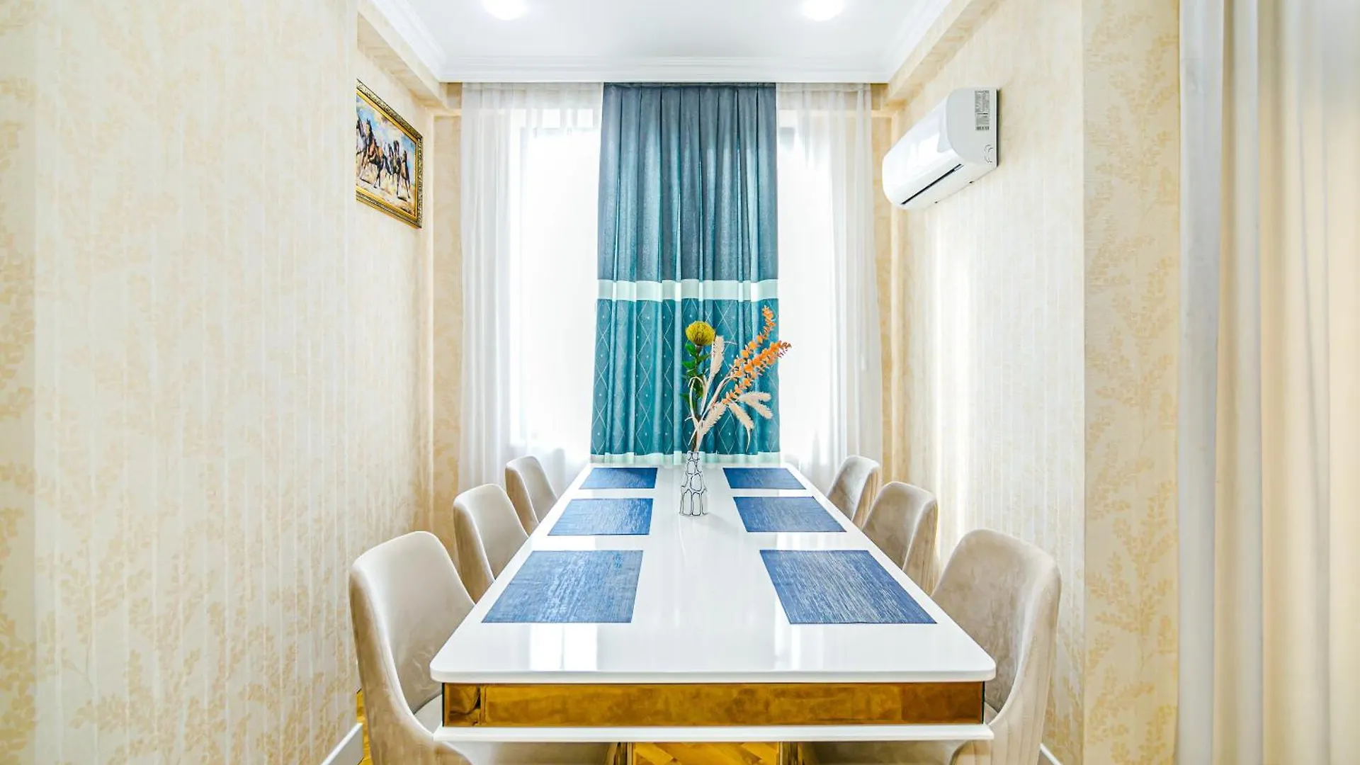 Modern Life Holiday Apartment By Bea Paradise Baku